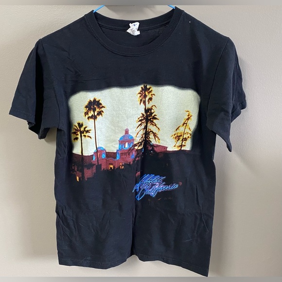 EAGLES Tour 2010 Vintage T-Shirt Size S - Picture 1 of 4